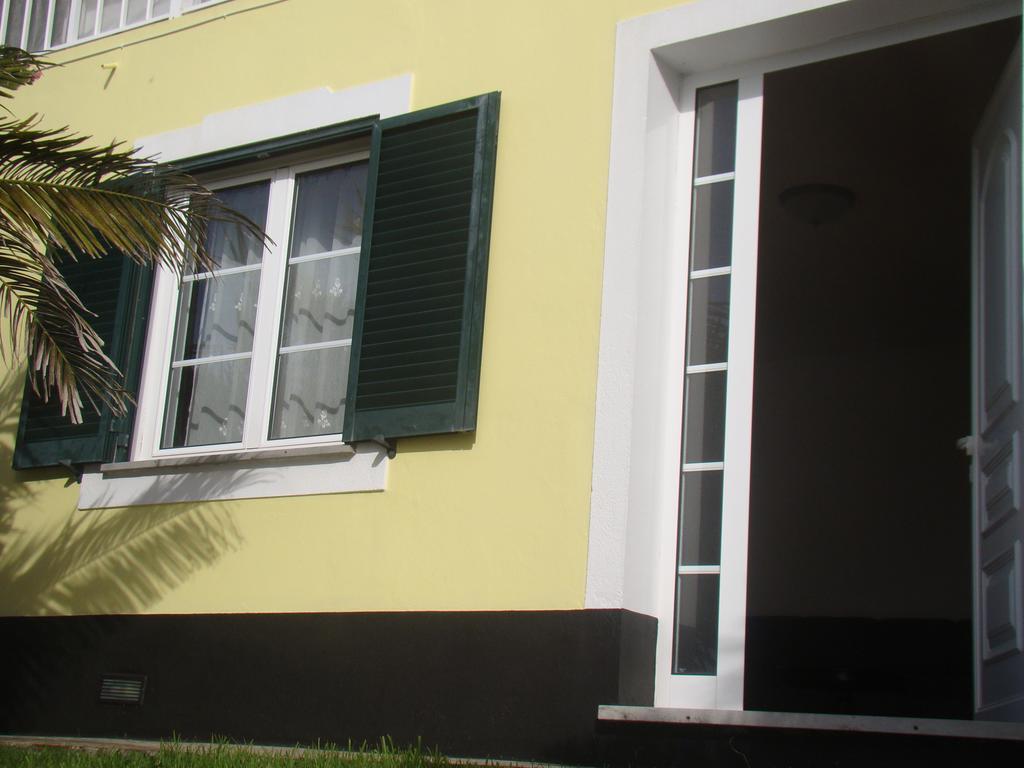 Casa Das Merces Angra do Heroísmo Exteriör bild